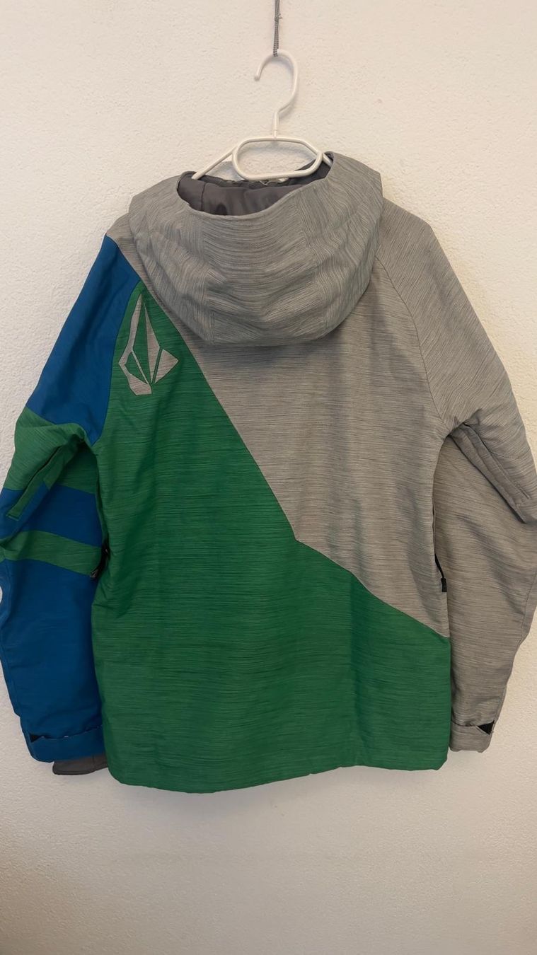 Volcom Giacche: Snowboardjacke Volcom - S - (M) – Usato da Root venduto da Aravy 2