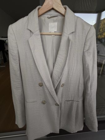 Blazer Beige Grösse 34 Neuwertig