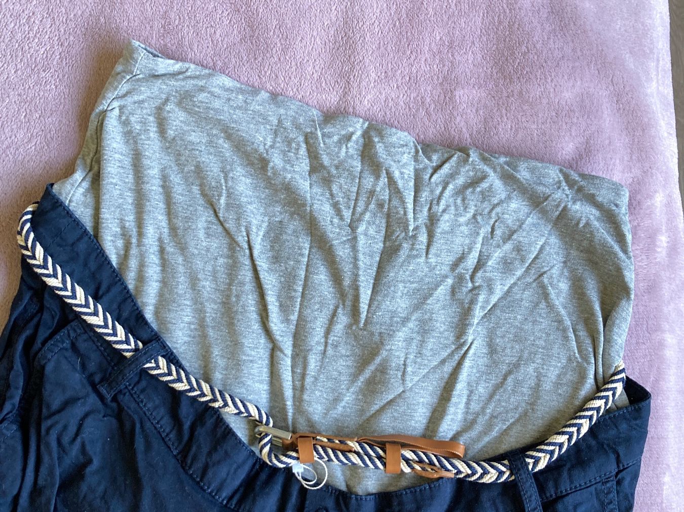 C&A Pantaloni: Umstandshose Gr. 42 NEU C&A – Nuovo (secondo la descrizione) da Dagmersellen venduto da RamonaJohann 1
