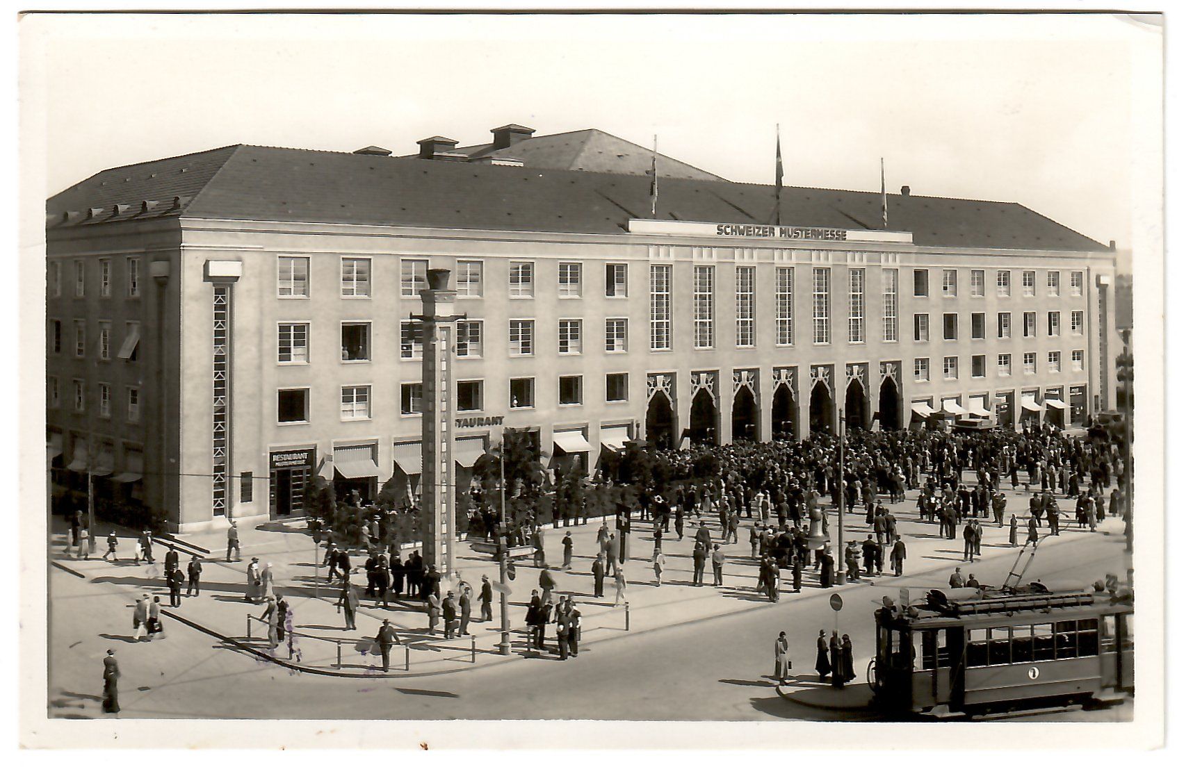 Cartes postales: Ansichtskarte  Schweizer Mustermesse Basel 1940 – D'occasion à Kerns par etma3
