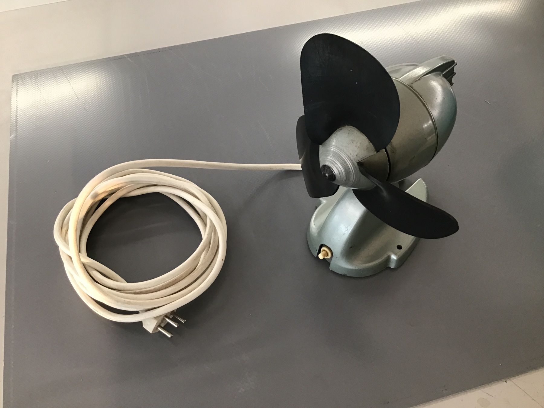 Ventilatoren: Tischventilator Metall retro – Gebraucht aus Dübendorf von sdbu-frappant 2