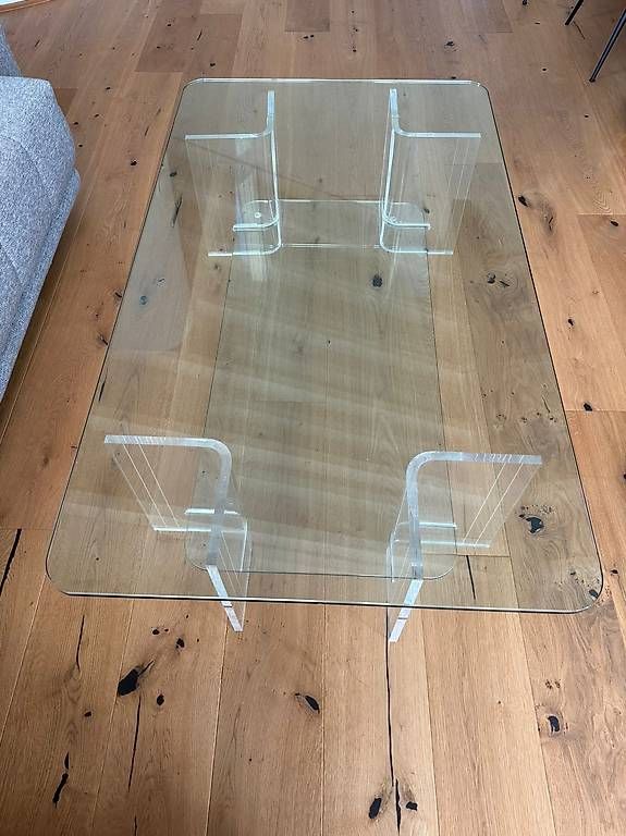 Tables: Superbe table basse design en verre – D'occasion à Savagnier par ben_dx9b 2