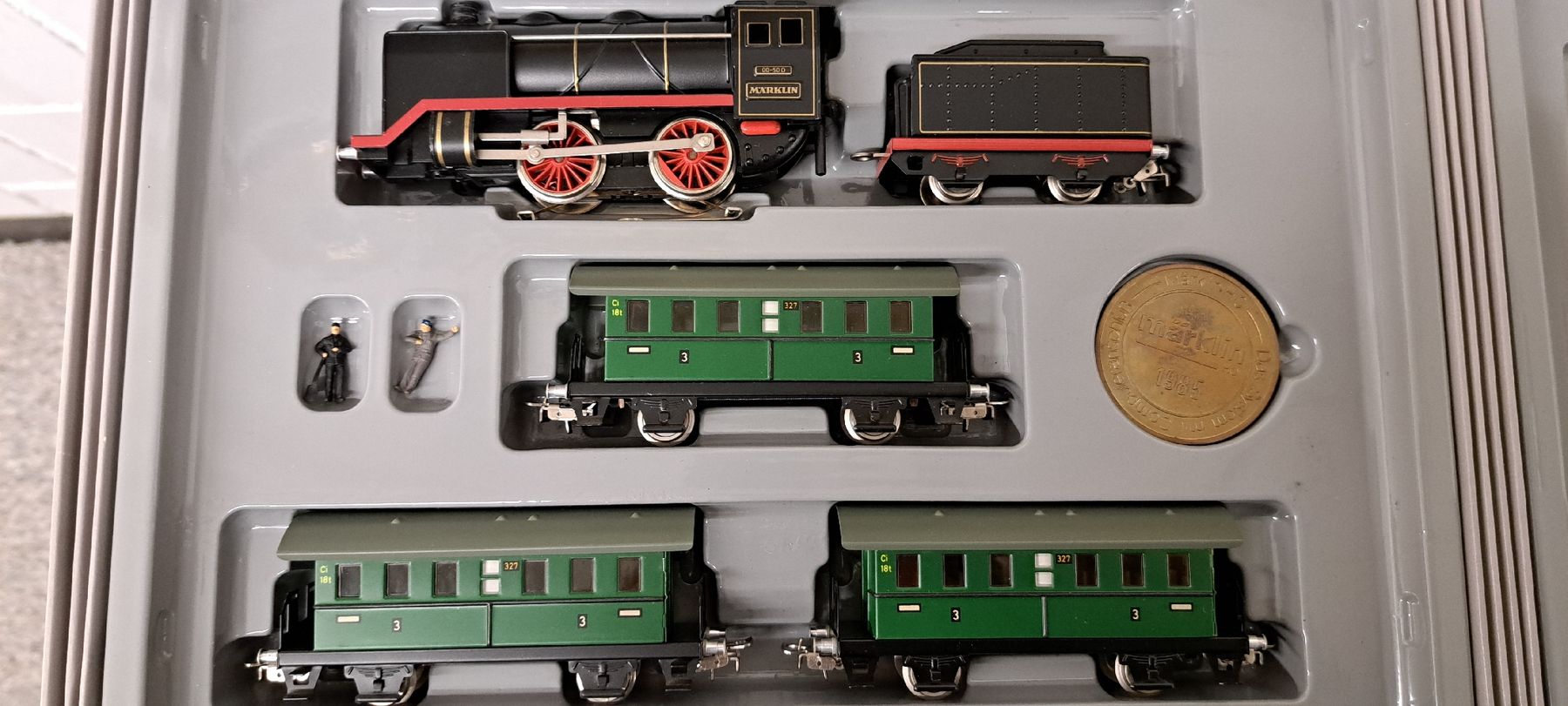 Märklin Modellini di ferrovie: Märklin Jubiläumszug – Usato da Urdorf venduto da Canyamel1 4