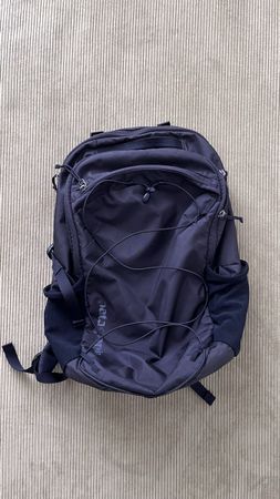 Patagionia Rucksack - Refugio - 30L - Schwarz