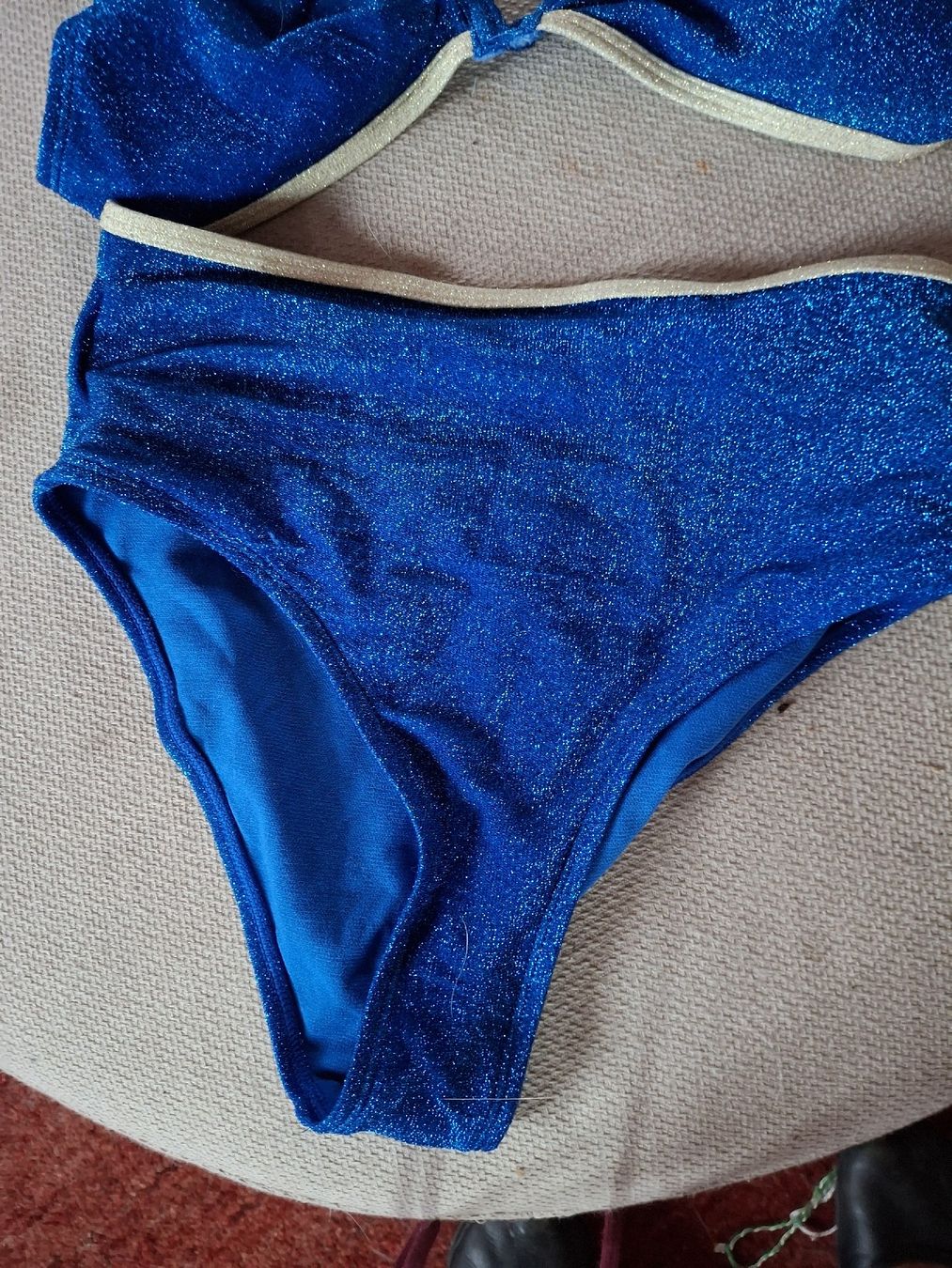 Maillots de bain & Bikinis: Bikini blau glitzer Grösse S einmal getragen – Neuf (Voir description) à Burgdorf par kar_6z98 4