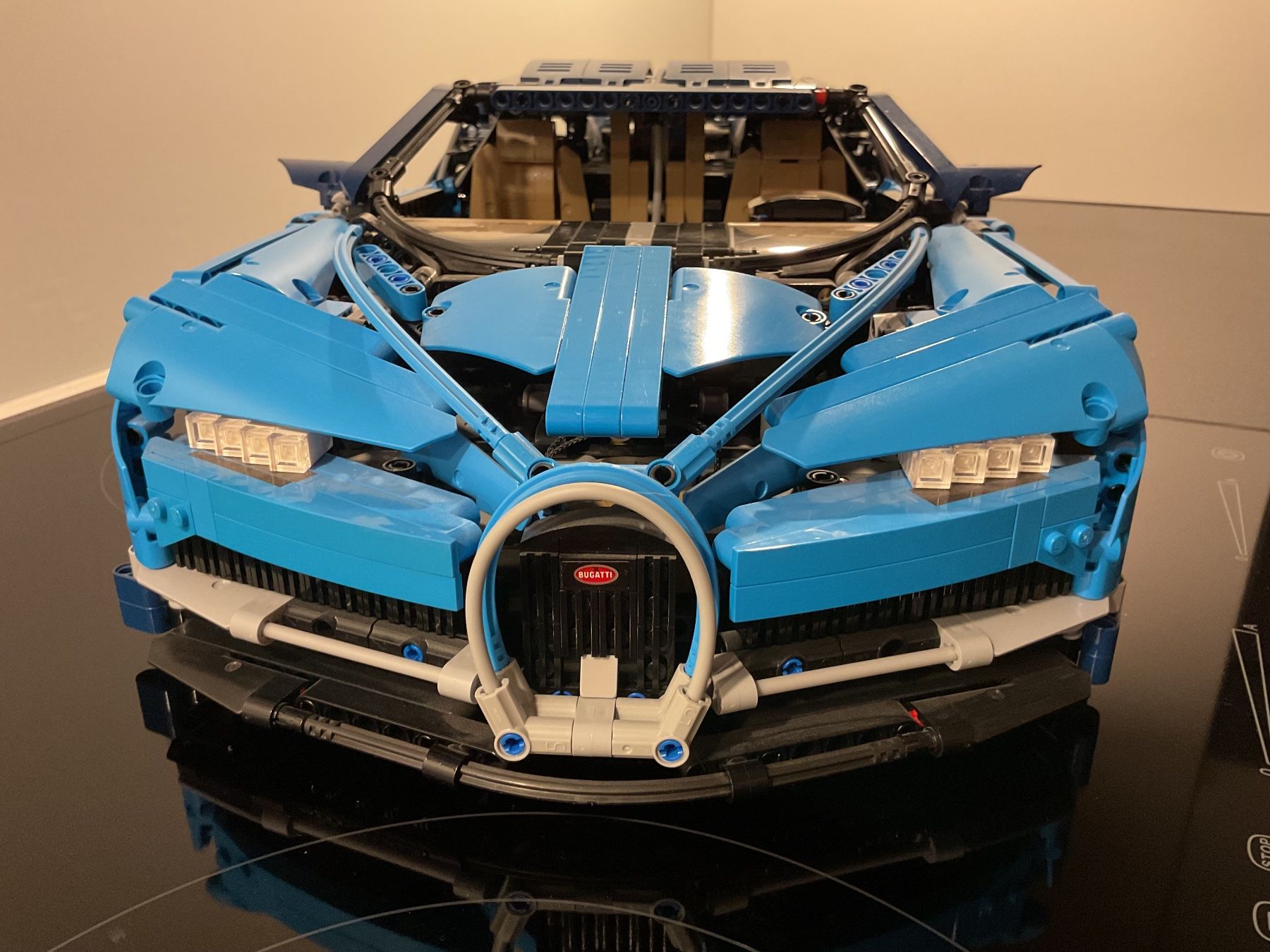 Lego Jeux de construction: Bugatti Chiron Lego 42083 – D'occasion à Siebnen par Hardy65 2