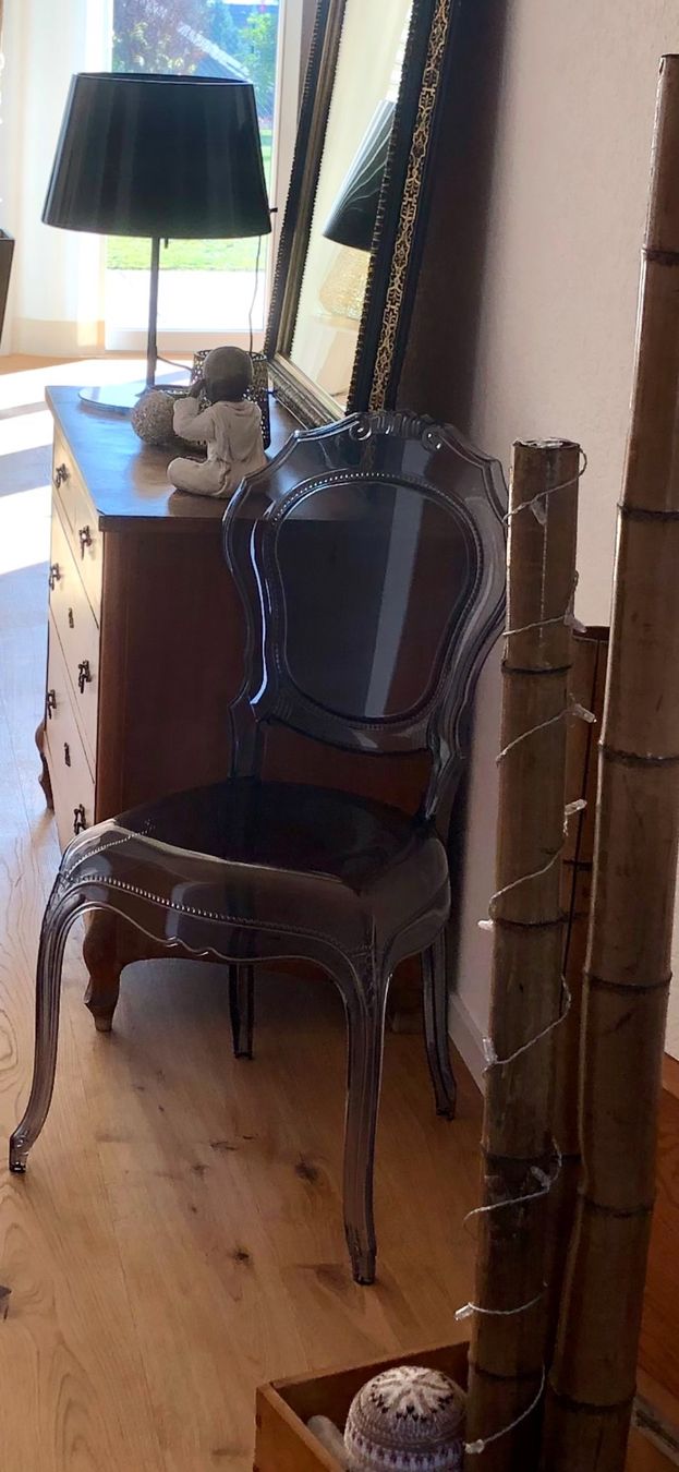 Chaises: Chaise plexiglas – D'occasion à Bôle par Ynaf