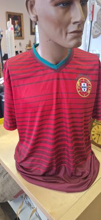 Herren T-Shirt in Grösse L. PORTUGAL (A3)
