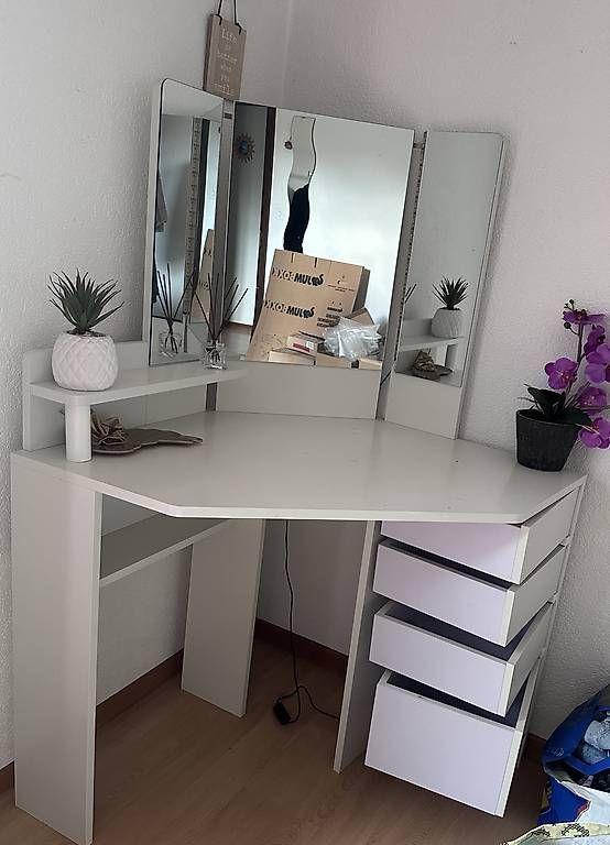 Schminktische: Coiffeuse d'angle  – Gebraucht aus Penthaz von Oceane40