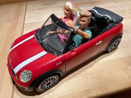Barbie und Ken mit Auto Mini Cooper S Cabrio