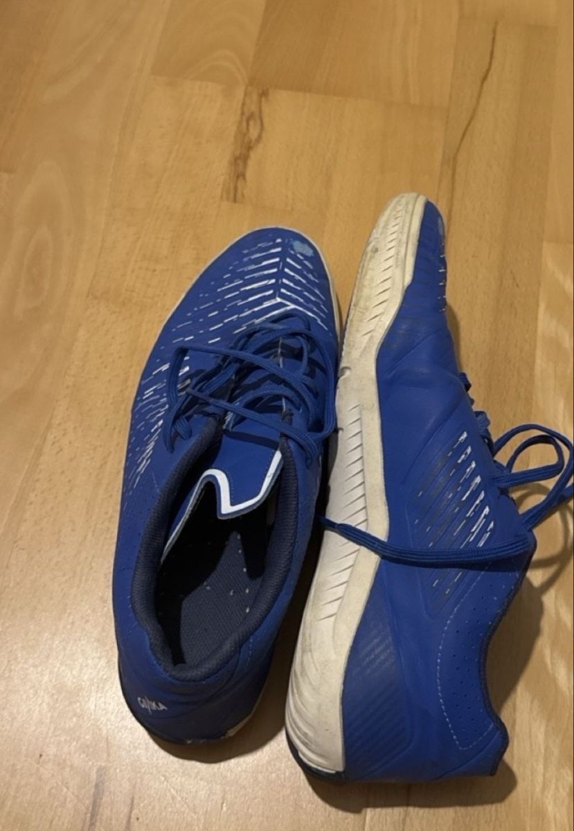 Decathlon Scarpe da uomo: Kipsta Fussball Hallenschuhe – Usato da Winterthur venduto da C.Mueller16 2