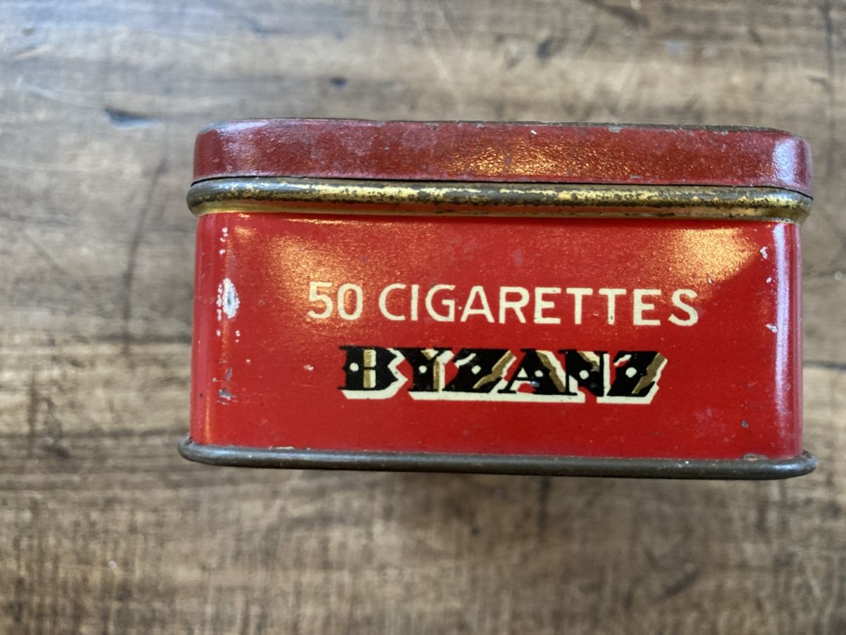 Tabacchi: Blechdose Beer Cigaretten Byzanz – Usato da Zürich venduto da Mueschelmau 1