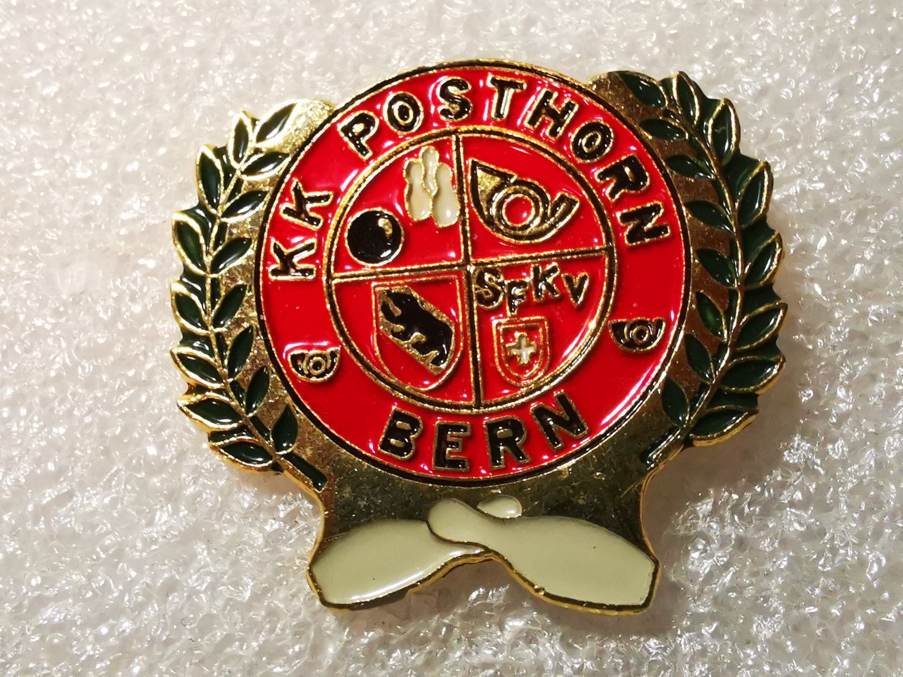 Placchette & Badge: Ansteckpin 15: K.K. Posthorn Bern – Usato da Oppligen venduto da Pin-Fall-Shop