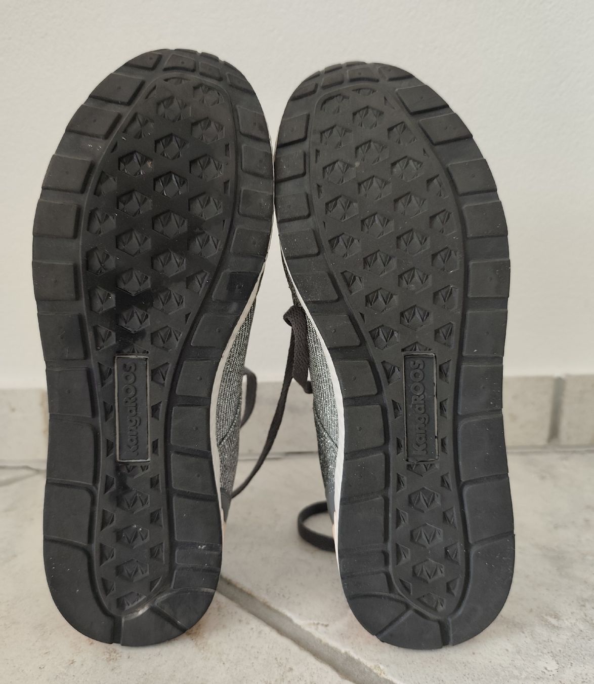 Scarpe da donna: KangaROOS Freizeitschuh  – Usato da Chur venduto da Rodanisa 4