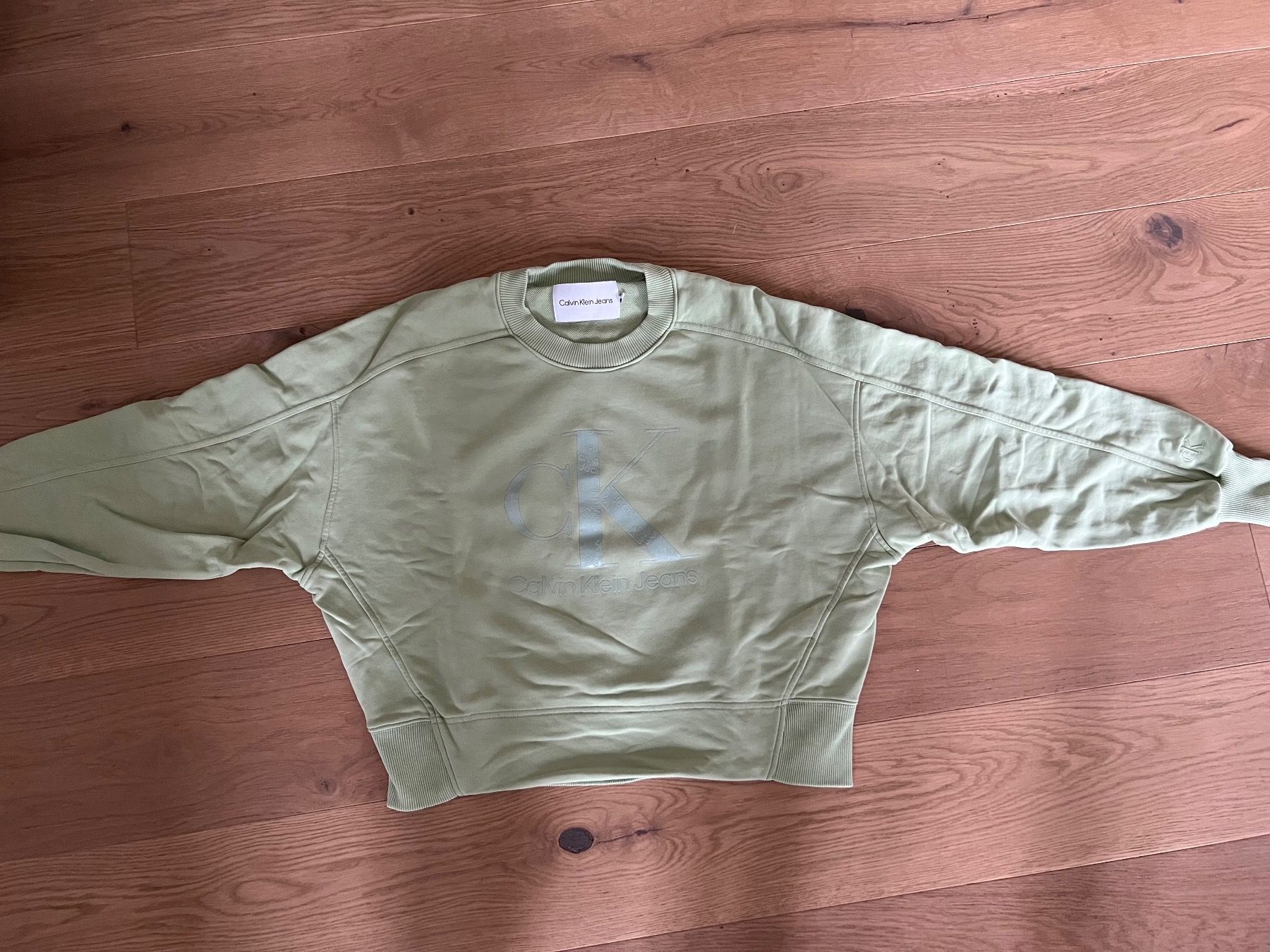 Calvin Klein Lotti di vestiti: Calvin Klein Trainerhose + Pulli – Nuovo (secondo la descrizione) da Lufingen venduto da des_9gd8 3