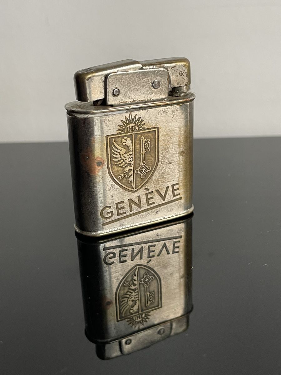 Feuerzeuge: Briquet essence vintage Genève – Gebraucht aus Vésenaz von atadde 1