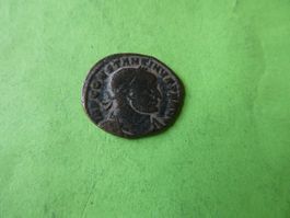 uralte Bronzemünze  19 mm     2.27 g