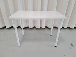 Tisch weiss