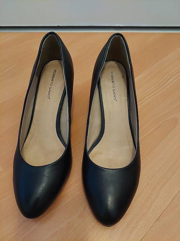 Chaussures femmes: Schwarze Roberto Santini Pumps – D'occasion à Gossau SG par sus_bkb7 2