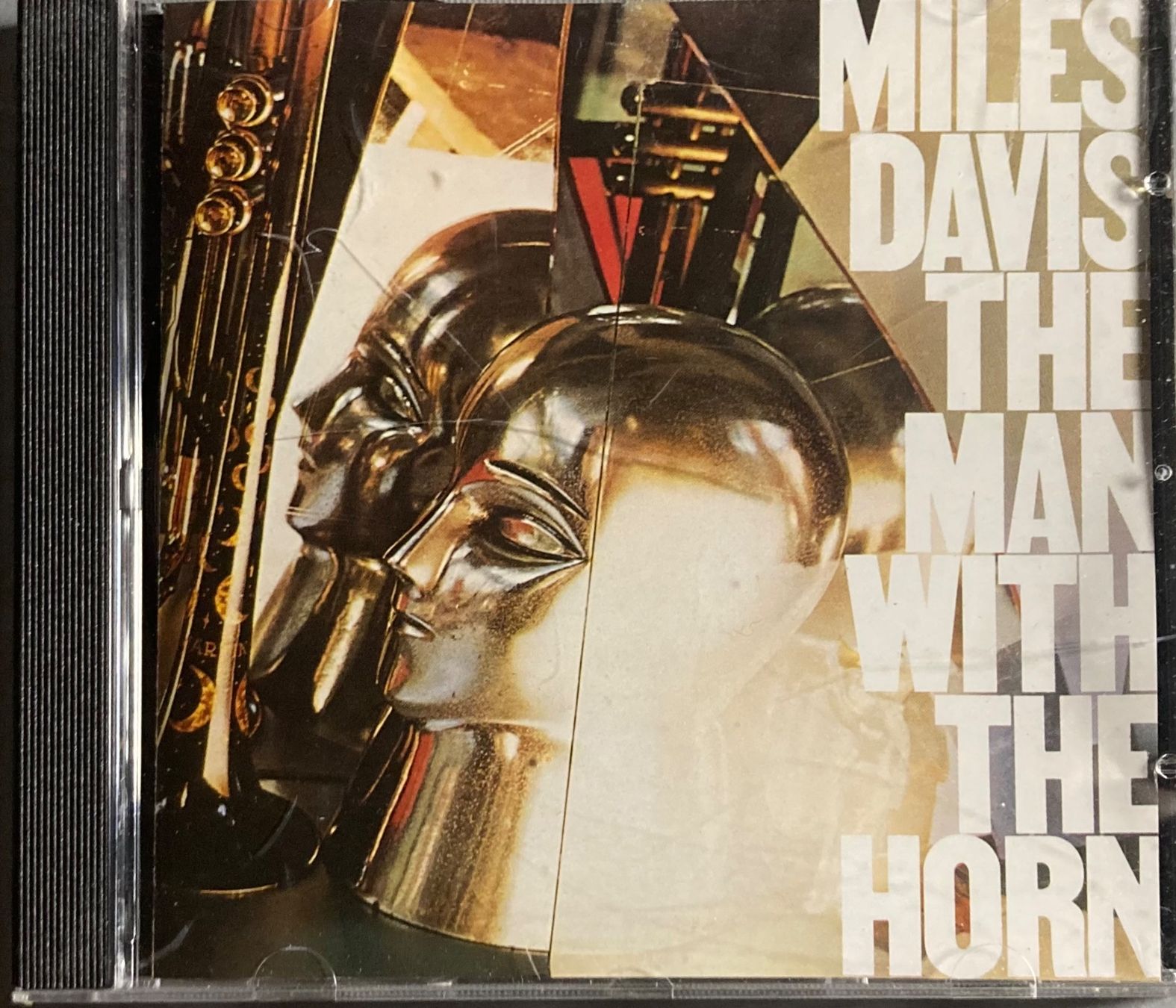 CD: MILES DAVIS - THE MAN WITH THE HORN – Usato da Poliez-Pittet venduto da Newtown-Records
