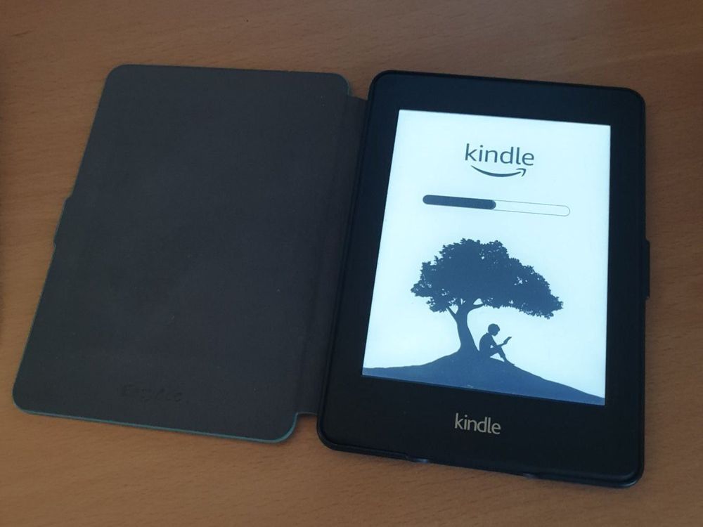 Kindle Paperwhite (5th Generation) (Gebraucht) in Cham für CHF 47 mit