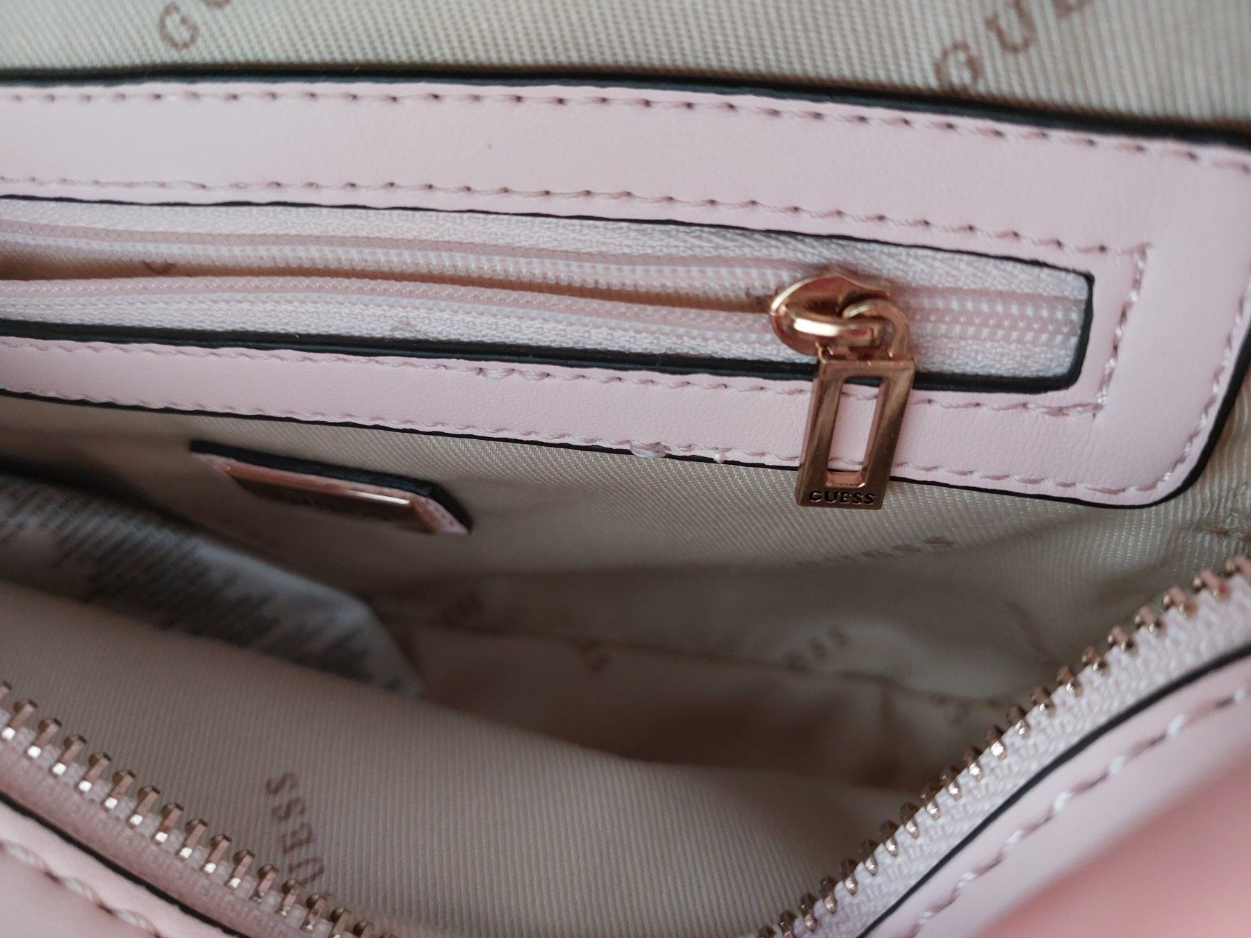 Guess Borse da donna: GUESS Umhängetasche PU-Leder – Nuovo (secondo la descrizione) da Muri AG venduto da ReBoutique 5