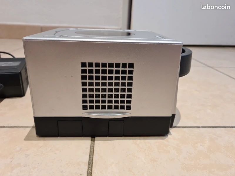 Nintendo Console: Nintendo gamecube – Usato da Genève venduto da lho_nf5y 2
