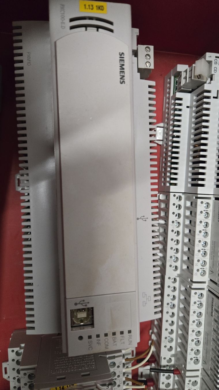 Siemens Sistema di controllo: Siemens SPS-Module PXM20 PXC100 – Usato da Lauerz venduto da Vibasin 4