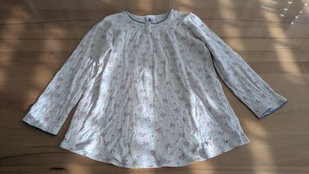 Petit Bateau Nachthemd / Tunika Gr. 126 (8A) Blumenprint