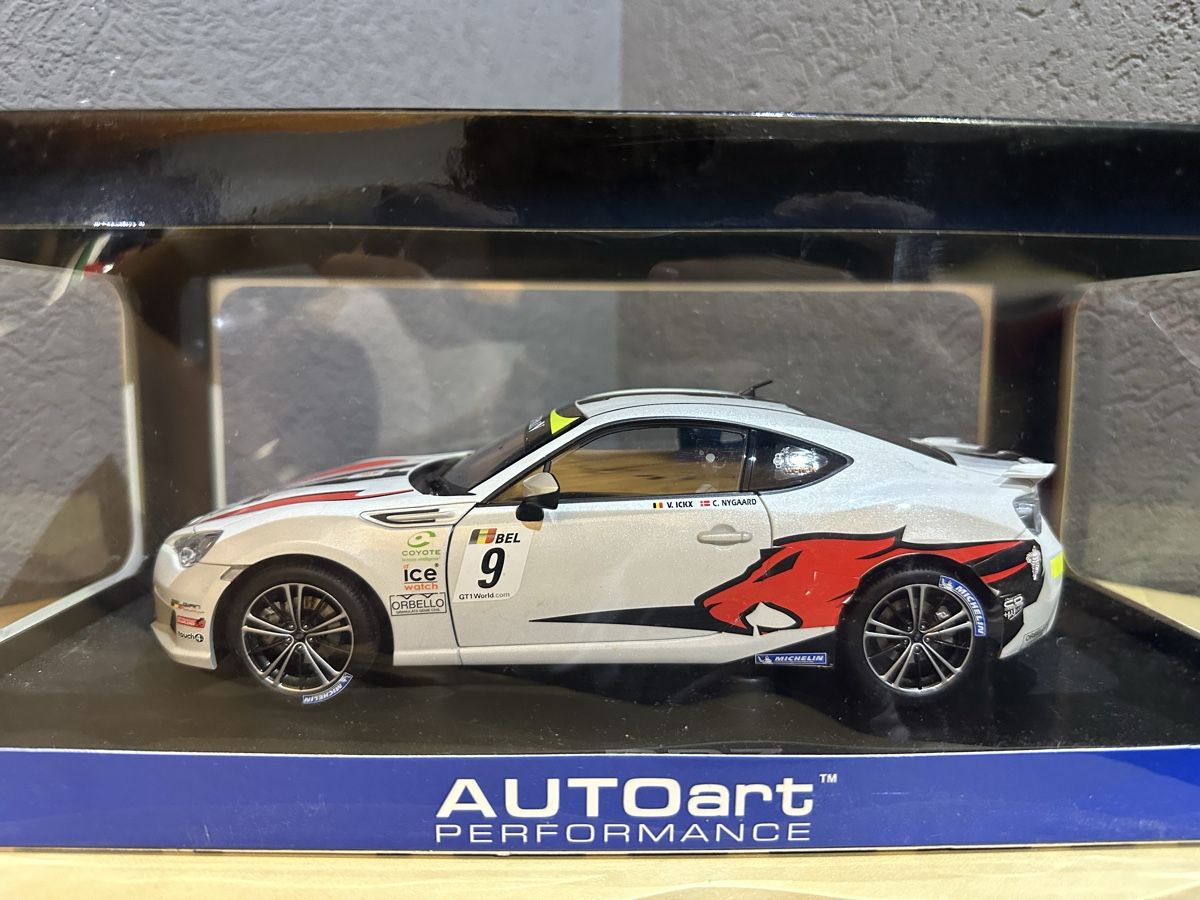 Autoart Modellautos: Subaru BRZ 1/18 Autoart – Neu und originalverpackt aus Monthey von gla_jw8q