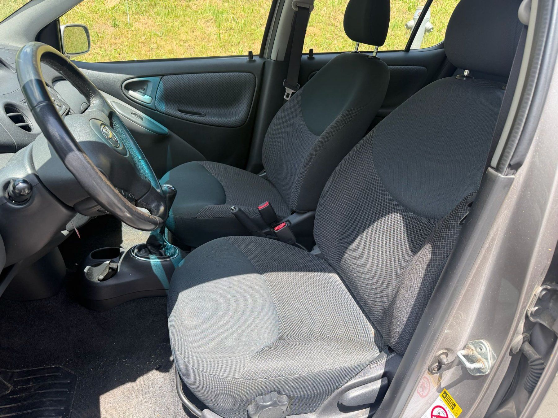 Toyota Automobili: Toyota Yaris 1.4 D-4D – Usato da Flühli LU venduto da Overland_Motors 6