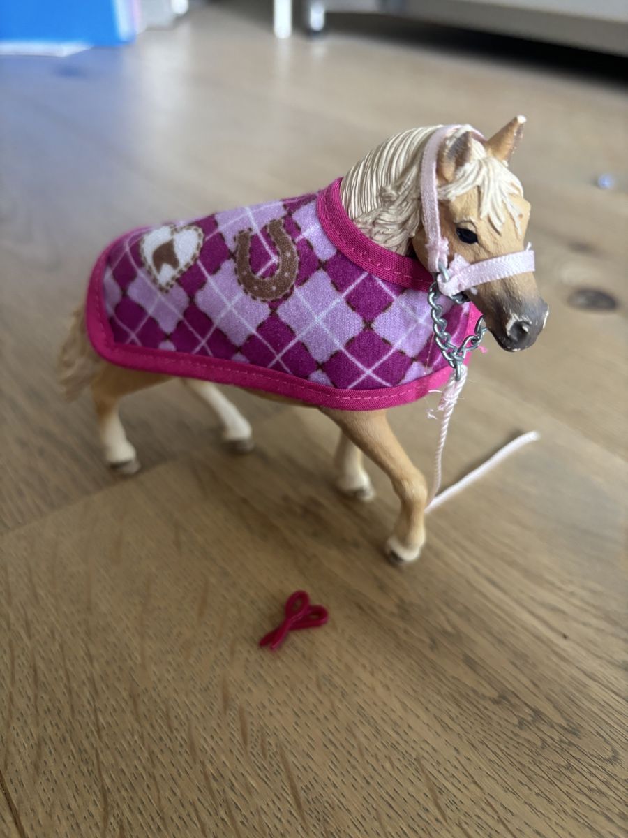 Schleich Spielzeuge: Schleich Mode Kreation & Andalusier – Gebraucht aus Riedholz von Elch121 1