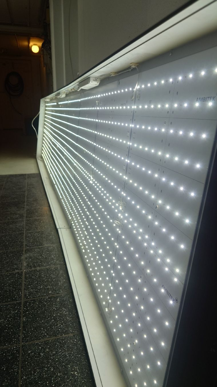Tutte le decorazioni: LED Panel, Lightbox – Usato da Riehen venduto da jam_8ly9 3