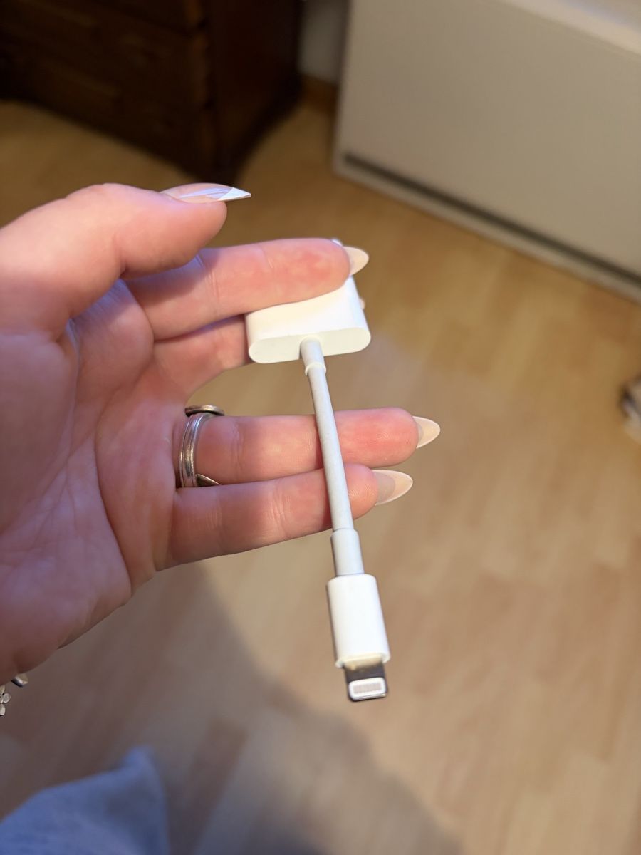 Apple Lecteurs de cartes: Apple Adapter Lightning auf SD Kartenlesegerät – Neuf (Voir description) à Gerzensee par younatp 2