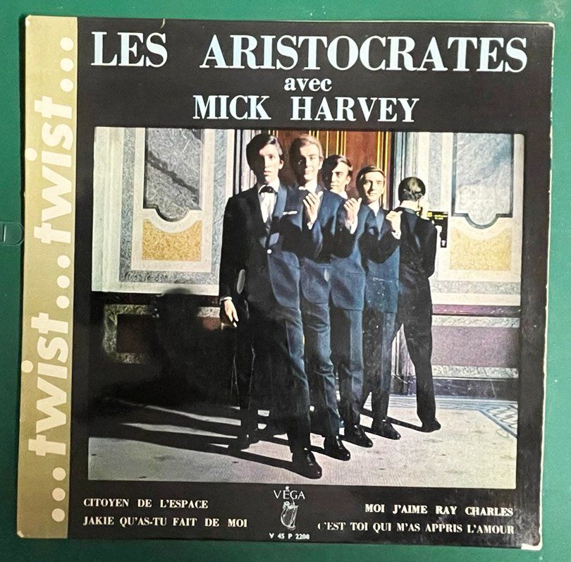 Vinyles: EP: LES ARISTOCRATES feat. MICK HARVEY - 4-Track EP – D'occasion à Frenkendorf par Yard-Sale-2000