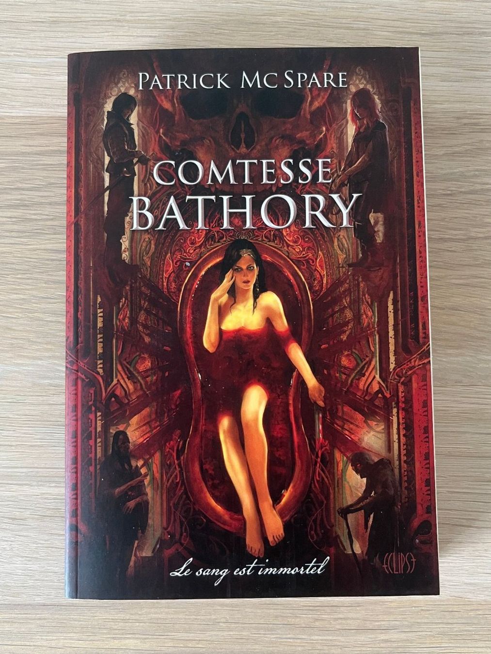 Libri: Comtesse Bathory - Patrick Mc Spare – Usato da Petit-Lancy venduto da cinrox