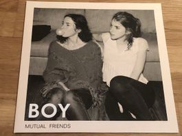 Boy. 2011. Mutual Friends. Inklusive CD.