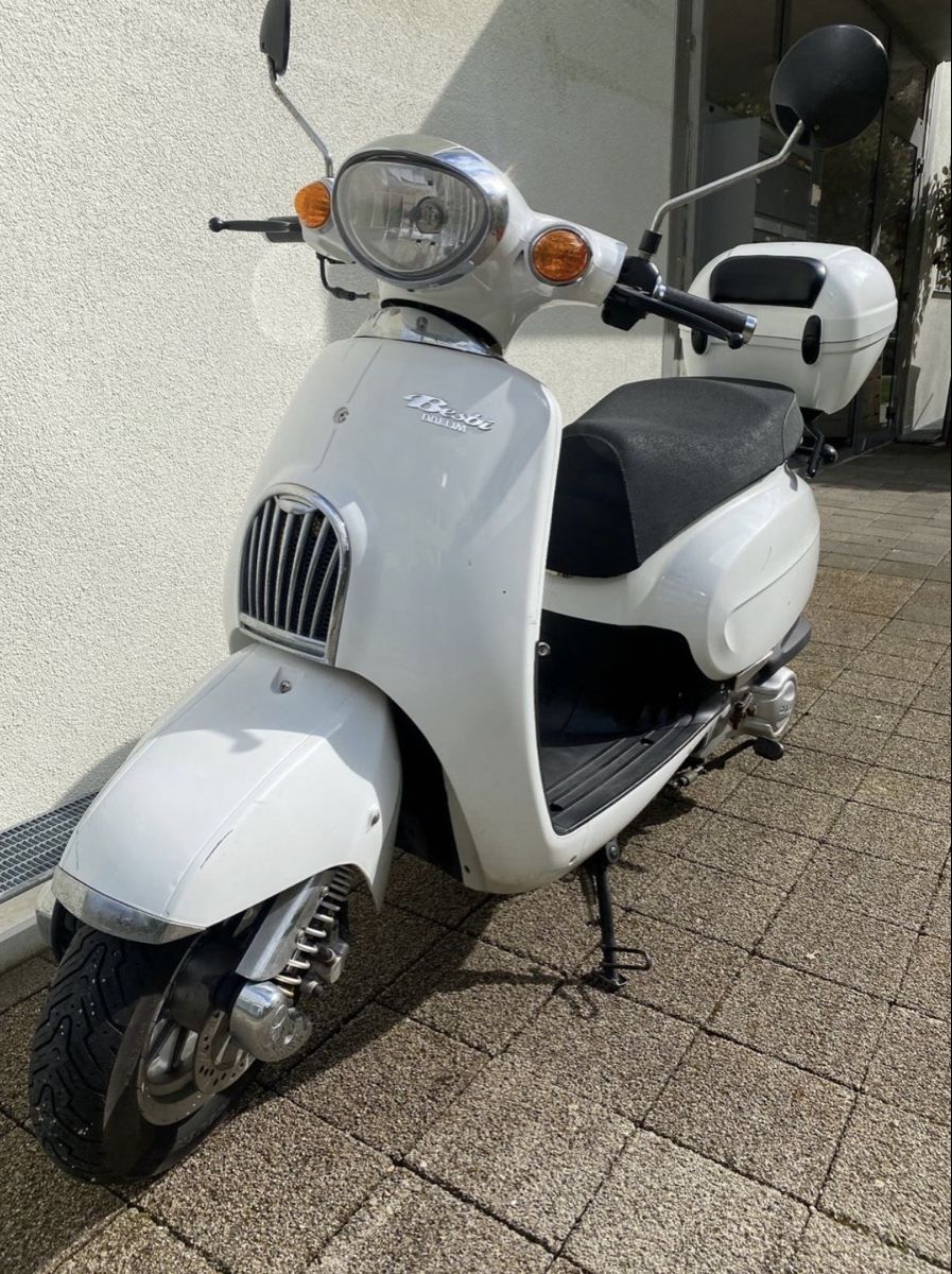 Daelim Scooter: Daelim Besbi 125 – Usato da Luzern venduto da Pilatus003 3