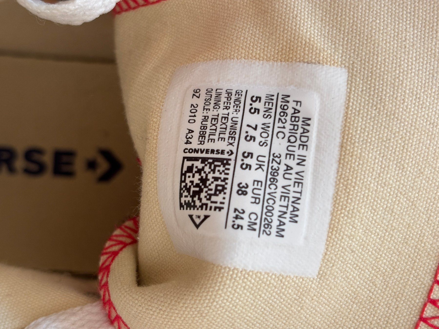 Converse Scarpe da uomo: Baskets Converse All Star rouges taille 38 occasion – Usato da Magglingen/Macolin venduto da pinkpudel 3