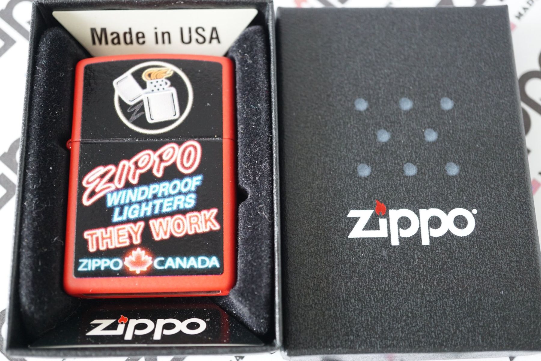 Zippo Accendini: ZIPPO Feuerzeug - THEY WORK - CANADA - 2015 – Nuovo (secondo la descrizione) da Mels venduto da akaBella