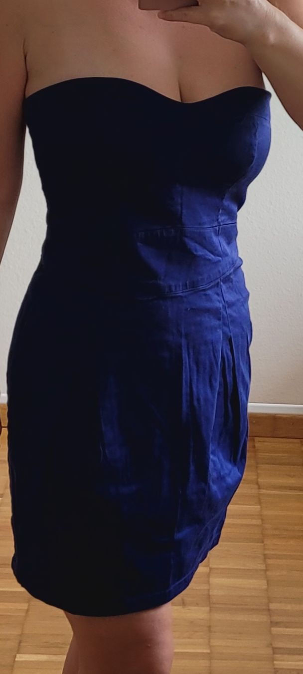 Mango Vestiti: Mango Minikleid, Grösse L, eher M Royalblau – Nuovo (secondo la descrizione) da Emmenbrücke venduto da gatasalvache