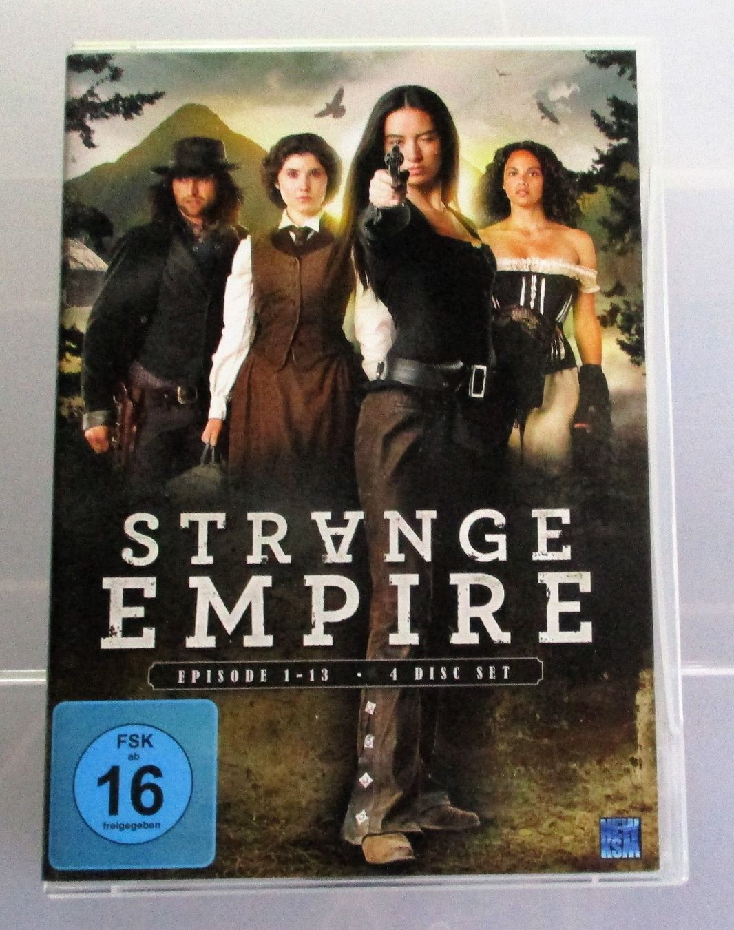 Tutti i DVDs: STRANGE EMPIRE - Komplette Serie 4-DVD – Usato da Wattwil venduto da Muriel10