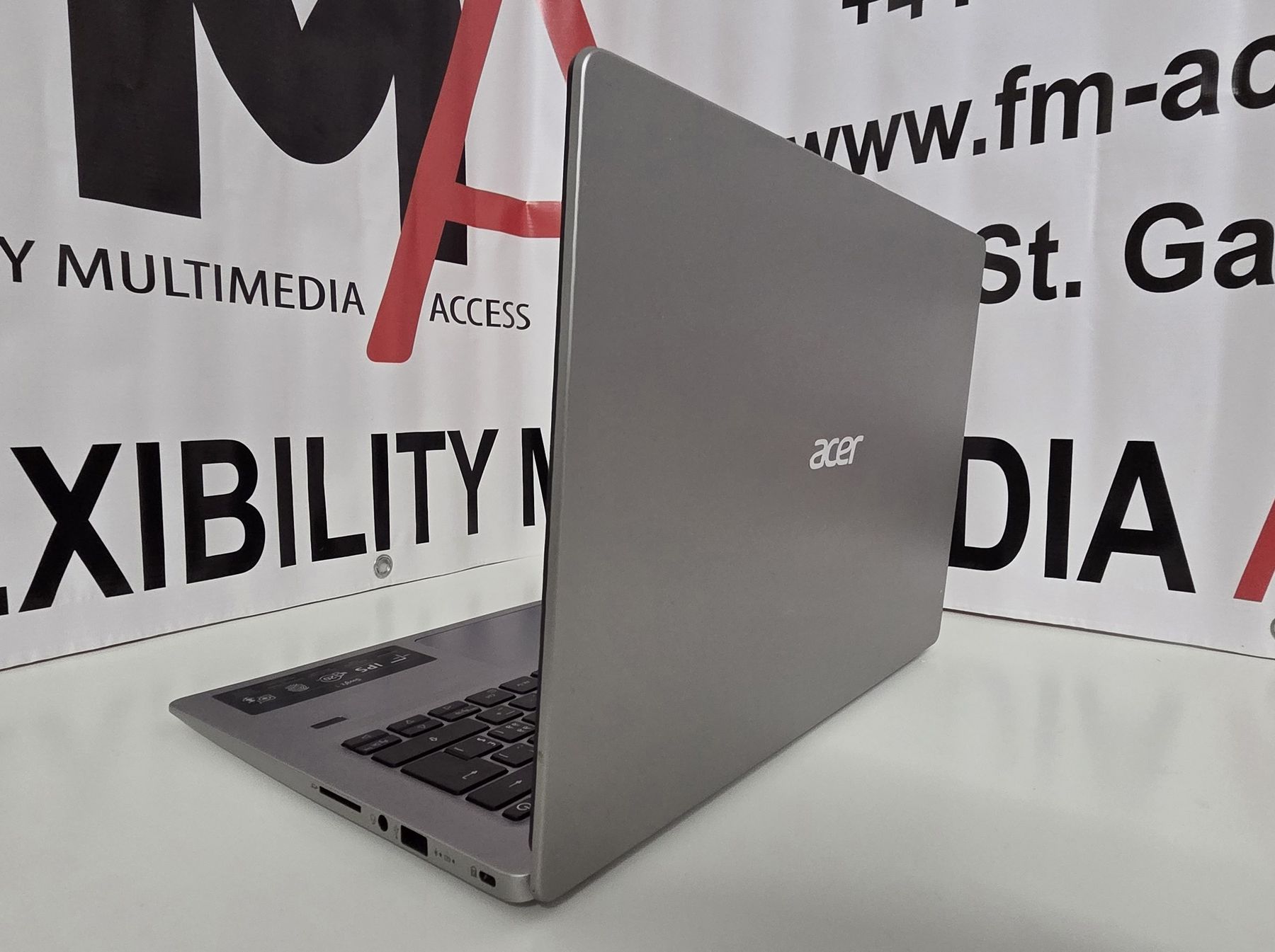 Acer Portables: ACER Notebook – Défectueux à St Gallen par FMAccess 3