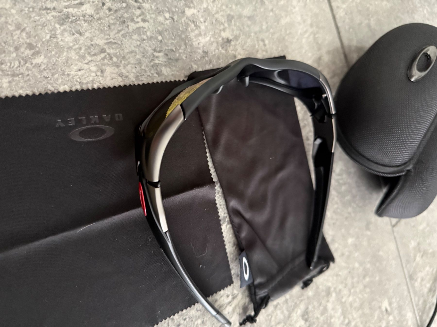 Oakley Lunettes & Verres: Oakley Pit boss 2 – Neuf (Voir description) à Allschwil par Raichu.74 2