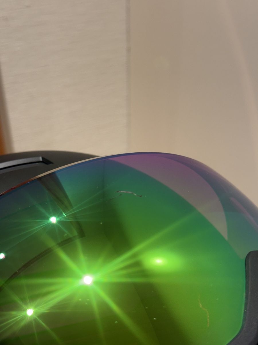 Atomic Caschi: ATOMIC Savor Amid Visor HD Skihelm, einmal getragen – Usato da Weggis venduto da kki_8959 1
