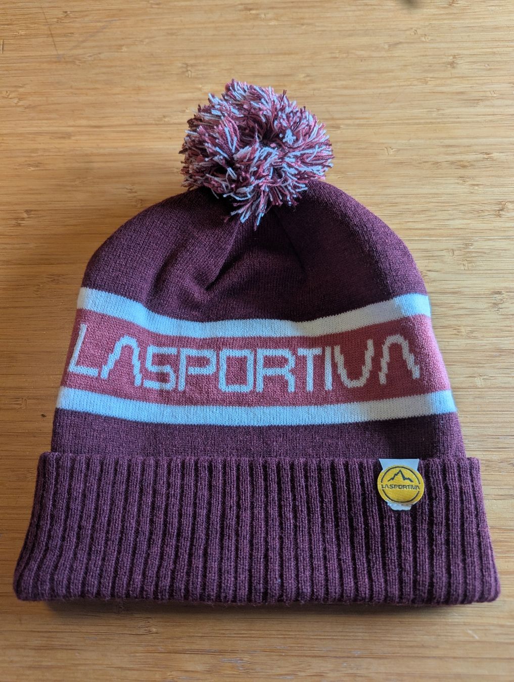La Sportiva Copricapi, berretti & cappellini: La Sportiva Beanie Bordeaux – Nuovo (secondo la descrizione) da Stans venduto da angelajanequick
