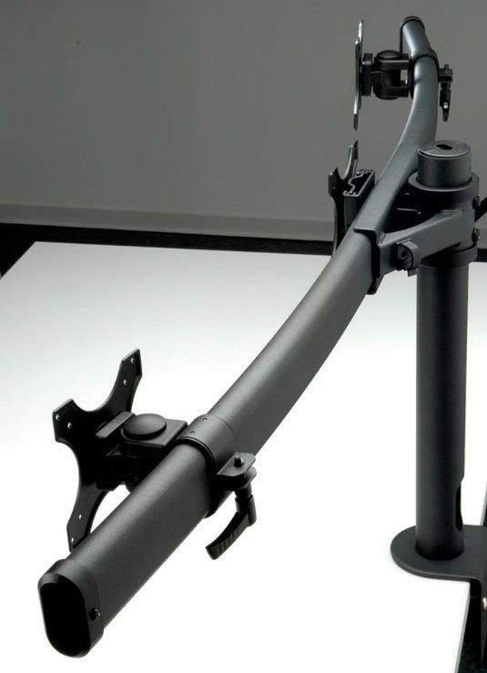 Staffa per monitor: Monitorhalterung Value Triple LCD Arm inkl. 2 Bildschirme – Usato da Winterthur venduto da BasilHaerri 2