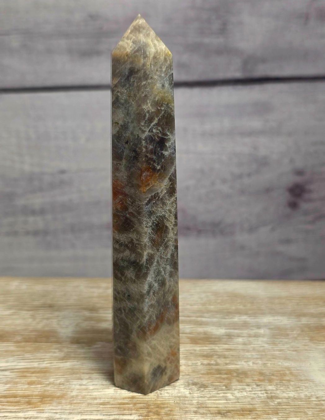 Minerali & Pietre curative: Mondstein Obelisk mit blauem Flash E 122g – Nuovo e nell'imballaggio originale da Matzingen venduto da Shay_Crystalz 3