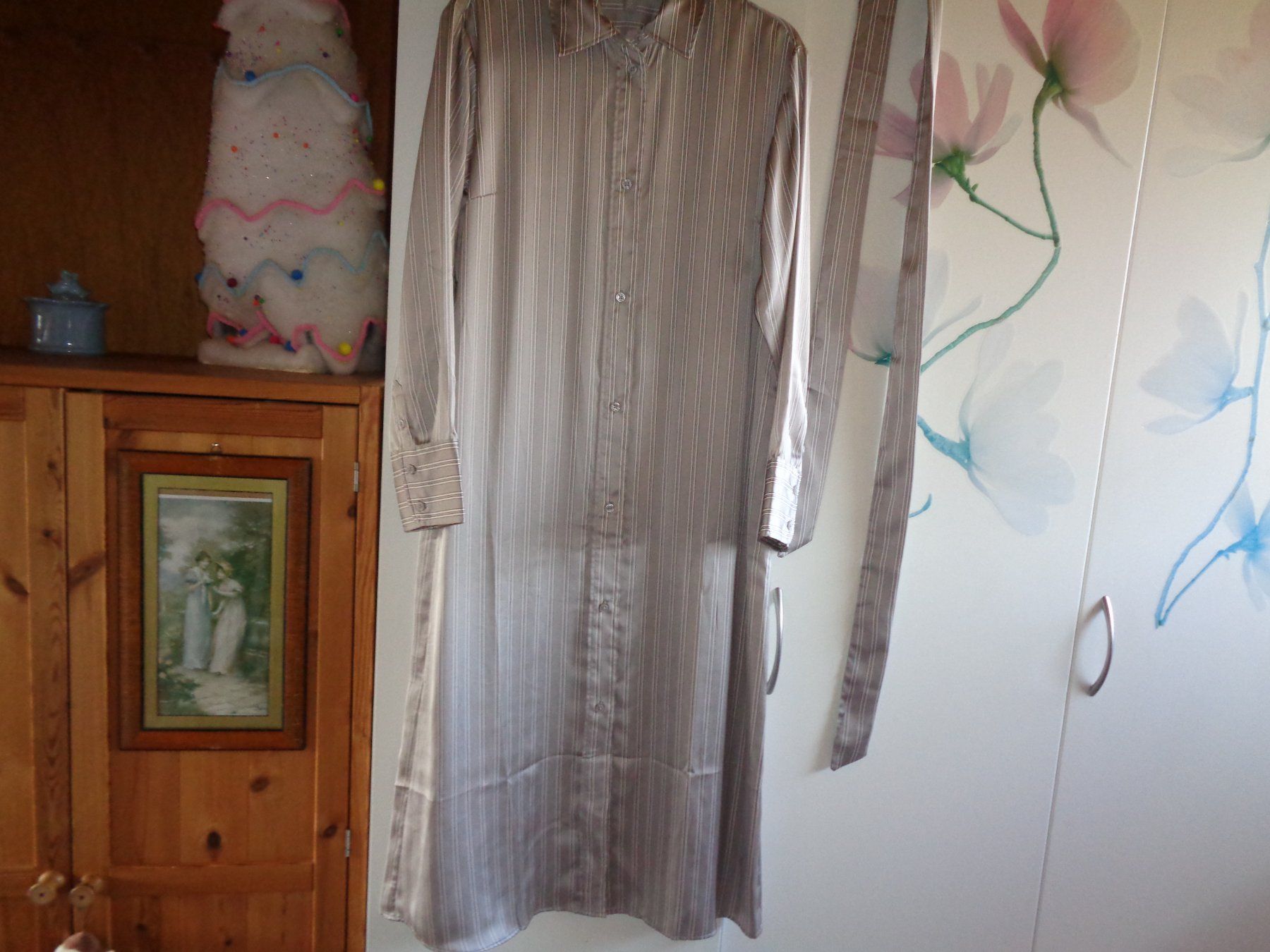 H&M Vestiti: *** Maxi Blusenkleid mit Gurt *** / von H&M – Nuovo (secondo la descrizione) da Othmarsingen venduto da Leuchtturmlady 5