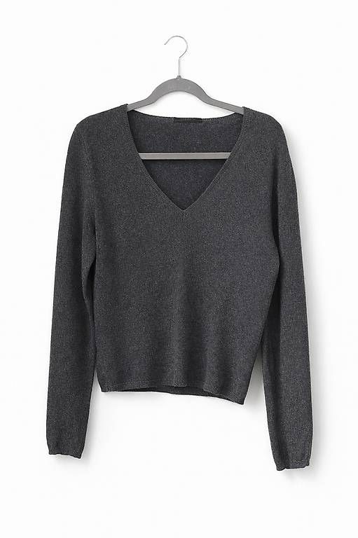 Maglioni & Felpe: Magnifique Pull Prada Cashmere – Usato da Vésenaz venduto da Laura_888 1